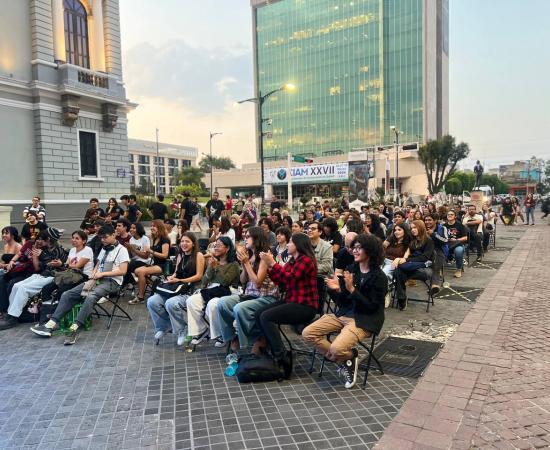 Latido UdG Viernes Banda de Rock