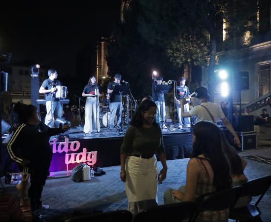 Latido UdG Viernes Banda de Rock